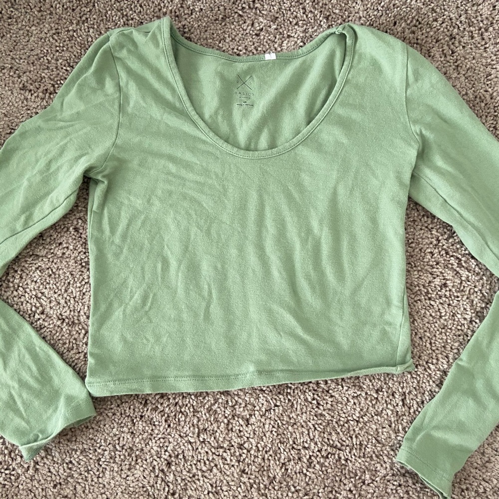 Long Sleeve Crop